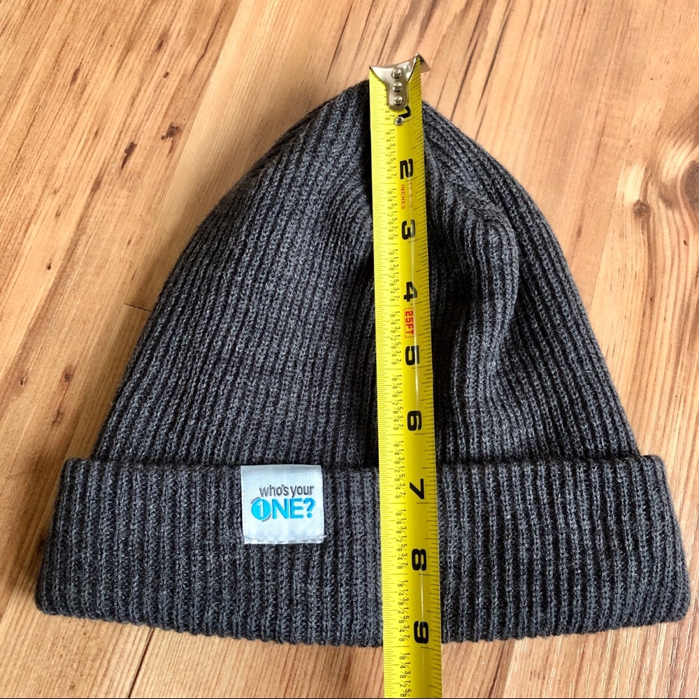 Beanie ‘Who’s Your ONE?’ Men’s Unisex - Picture 4 of 12